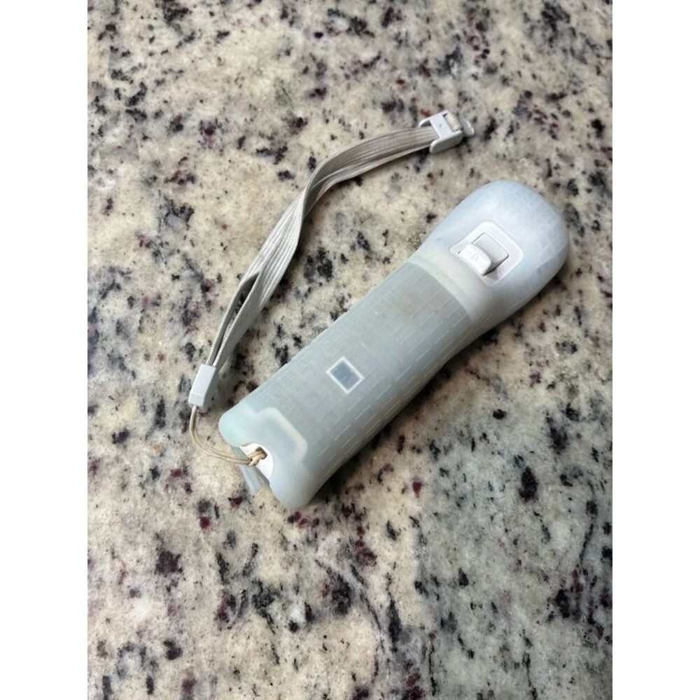 Wii controller - Picture 3 of 5
